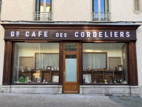 Le Grand Café